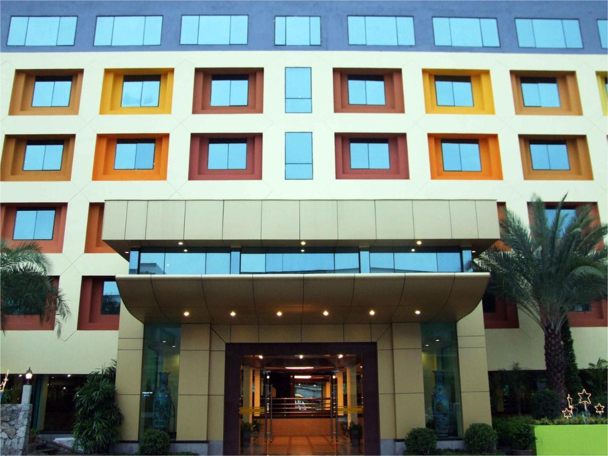 Boutique Hotel Pattaya Exterior photo